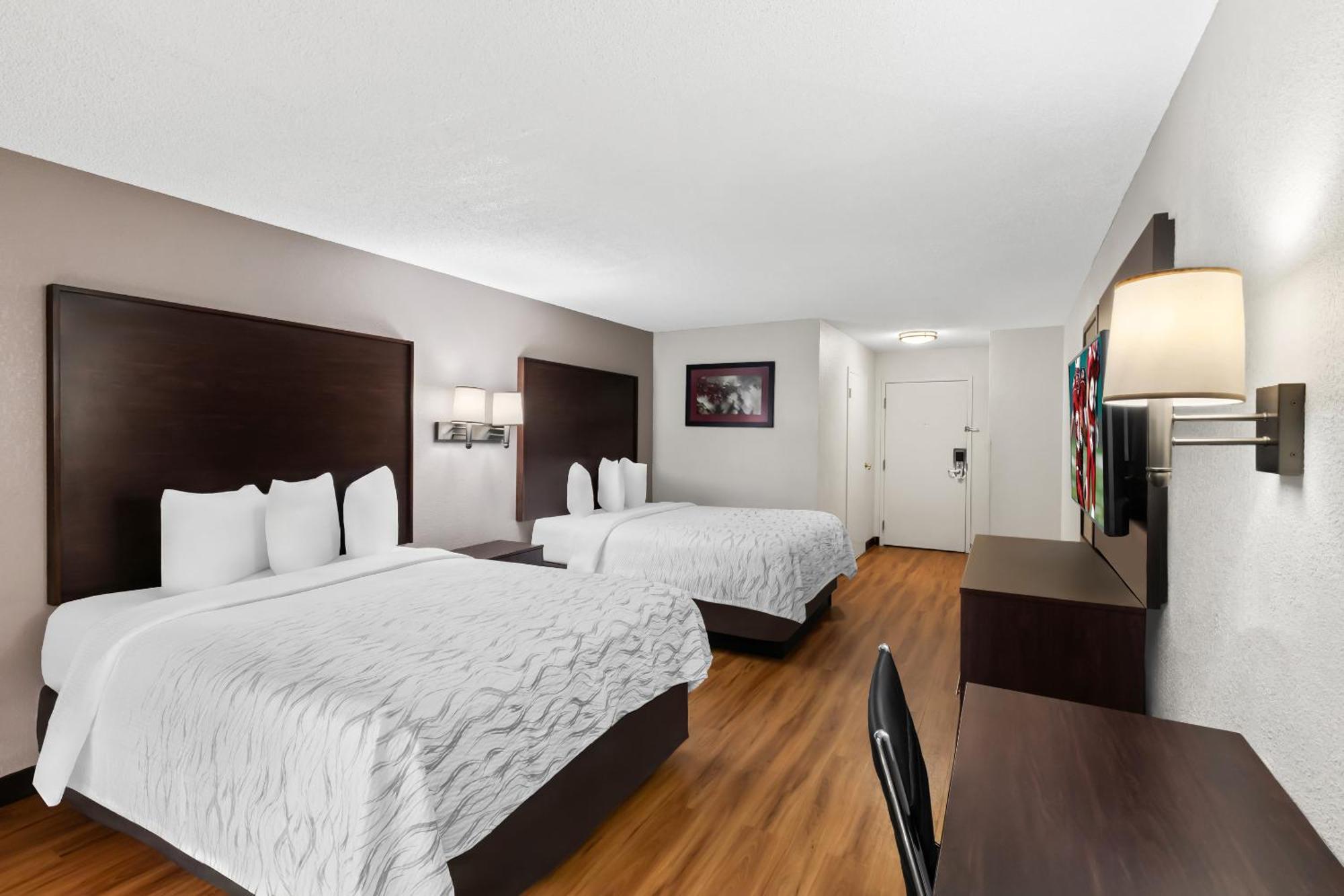 Red Roof Plus+ & Suites Atlanta Airport South College Park Εξωτερικό φωτογραφία